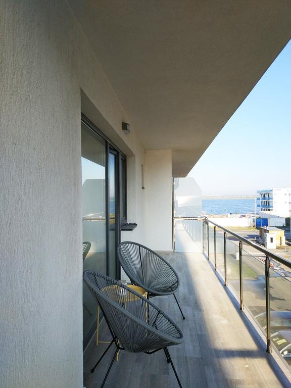 Апартаменты The One Mamaia Nord Экстерьер фото
