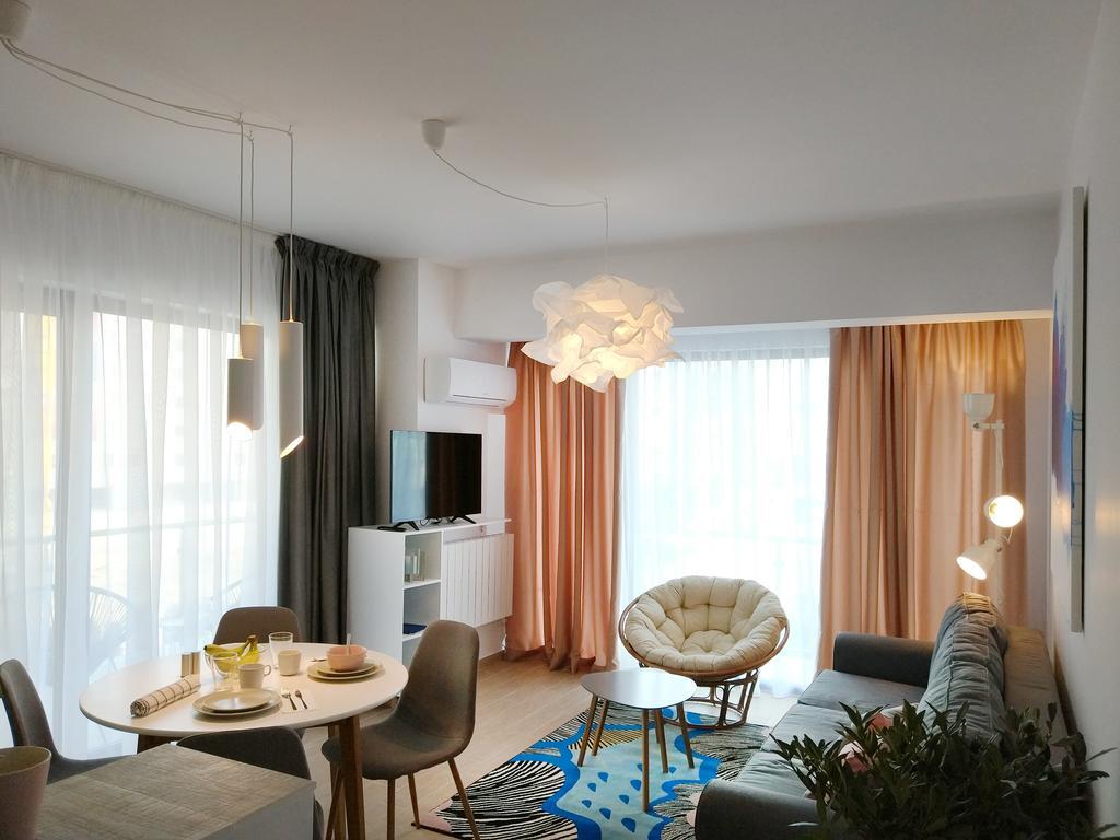 Апартаменты The One Mamaia Nord Экстерьер фото